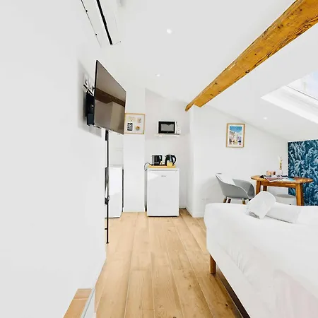 公寓 Azur - En Plein Centre De - Climatisation - Wifi - Proche Du Palais Des Festivals Et Des Commerces *