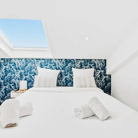 Azur - En Plein Centre De - Climatisation - Wifi - Proche Du Palais Des Festivals Et Des Commerces *