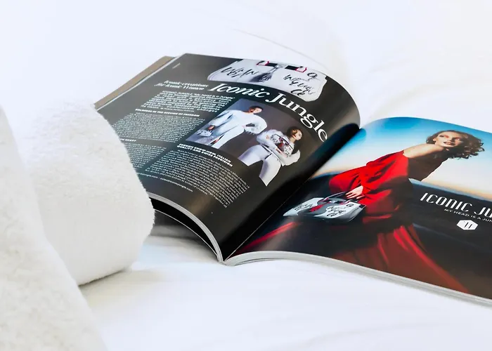 Azur - En Plein Centre De - Climatisation - Wifi - Proche Du Palais Des Festivals Et Des Commerces 戛纳