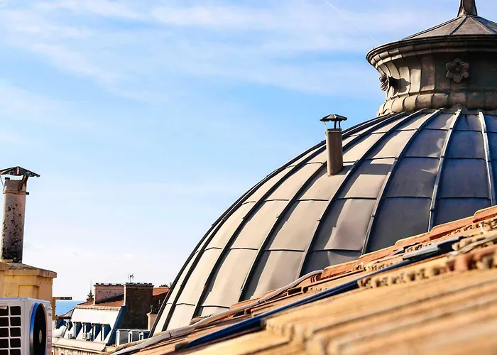 公寓 Azur - En Plein Centre De - Climatisation - Wifi - Proche Du Palais Des Festivals Et Des Commerces *